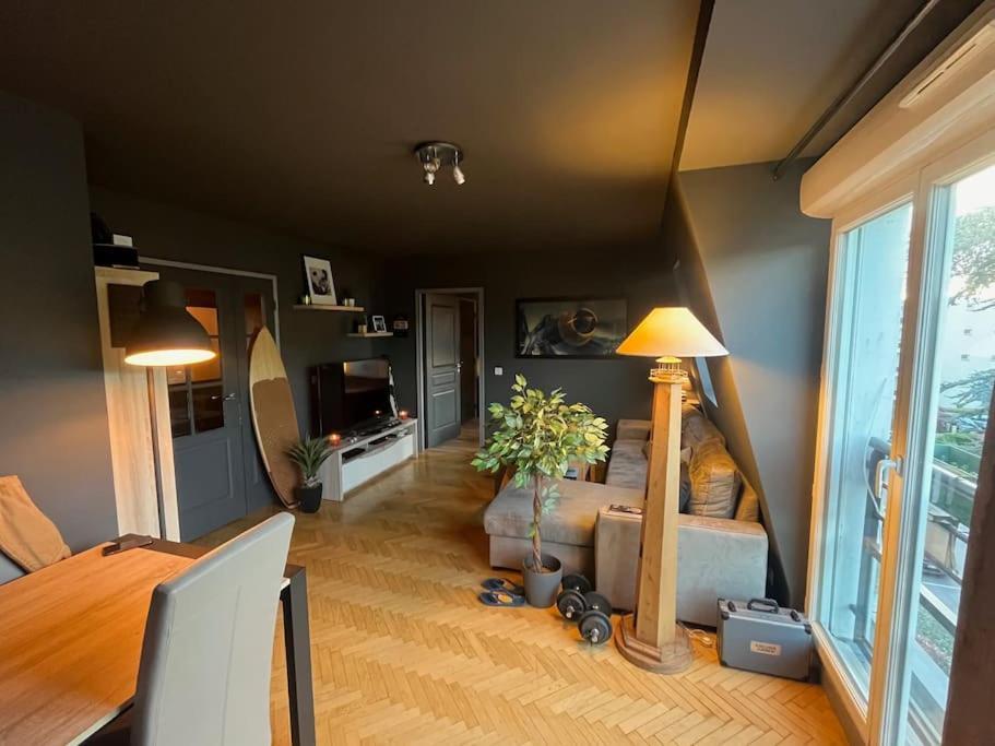 Appartement Cosy Le Chesnay Le Chesnay  Esterno foto